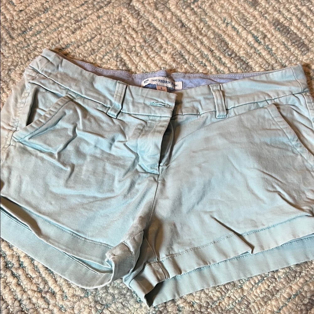 Southern Tide Women's Light Blue Cargo Shorts